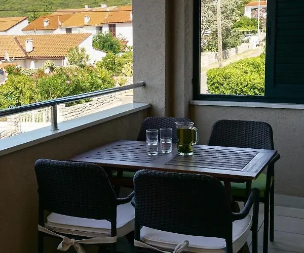 Apartment Punat Apartment *