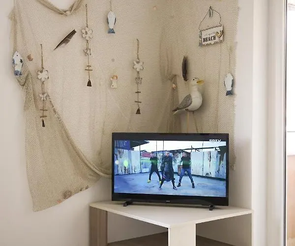 Apartment Punat شقة